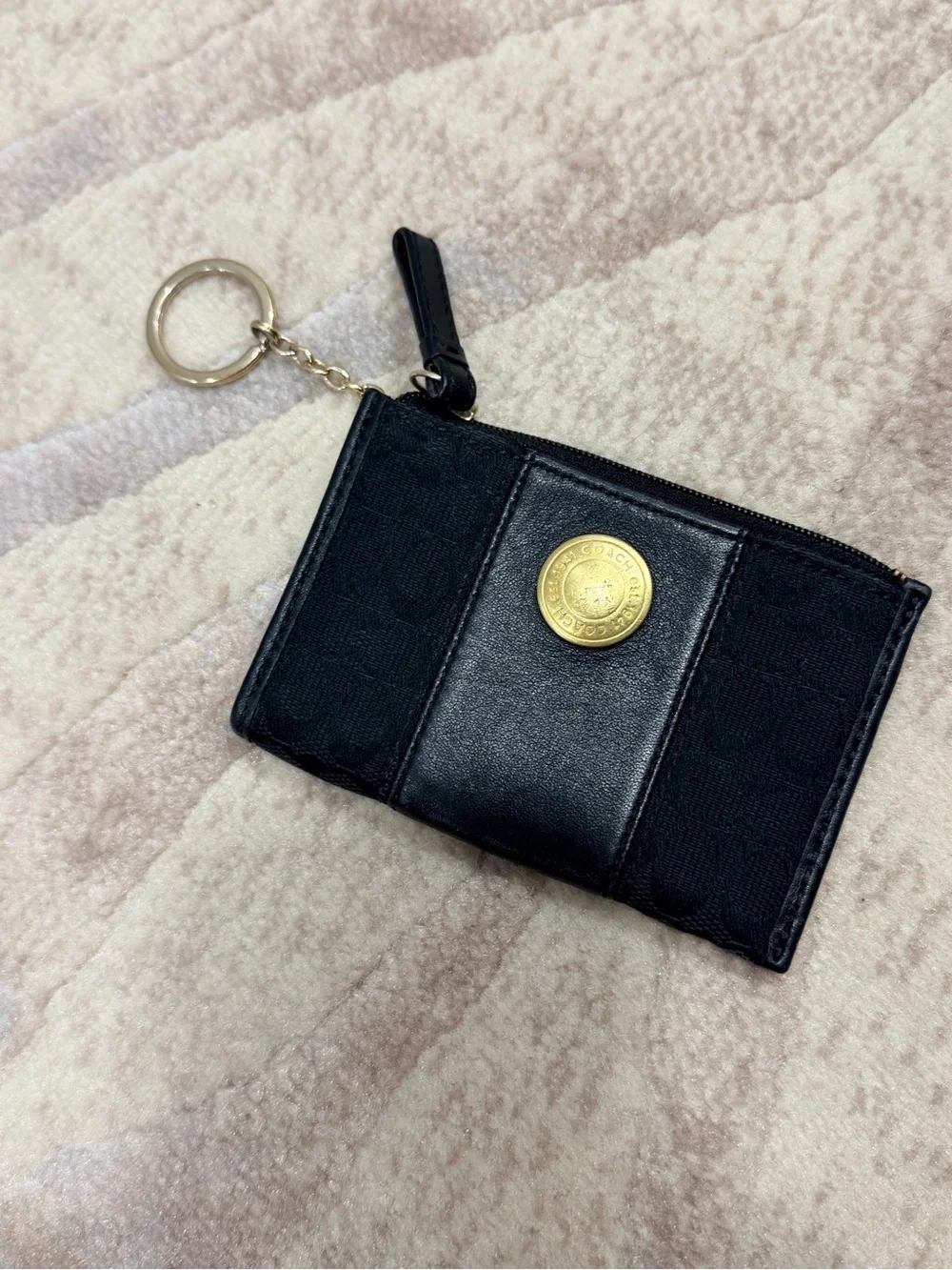 VINTAGE COACH Black Keyring Card Holder with Gold Accent